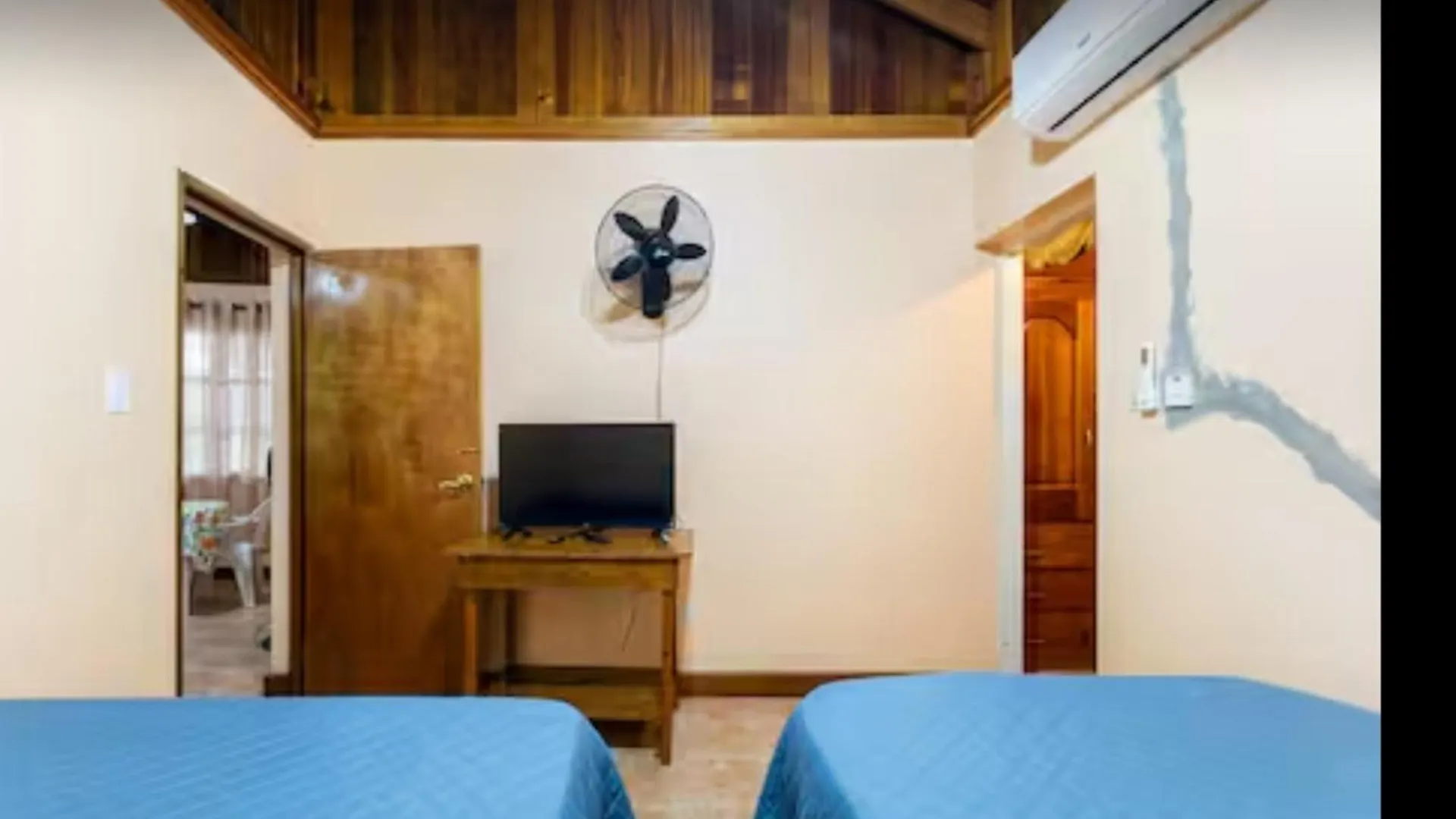 R&V Villa Negril Vakantiehuis